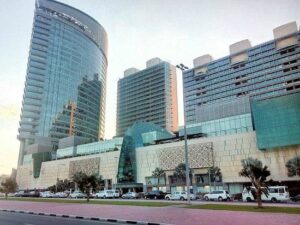BurJuman Business Tower, Al Mankhool, Bur Dubai: Location, Connectivity, Facilities & Transport