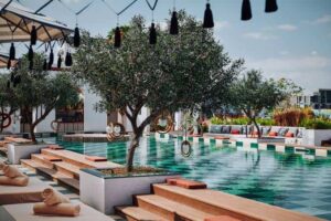 Top 5 Luxury Beach Clubs in UAE 2026