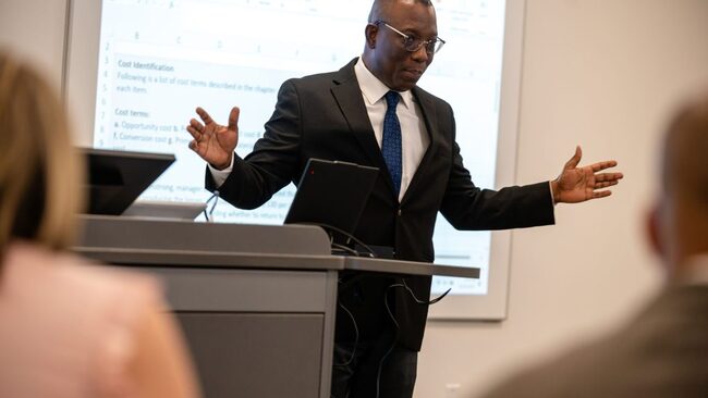 Top 5 Executive MBA Programs and Universities in UAE